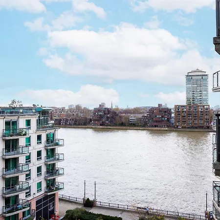 Welcomestay St Georges Wharf
